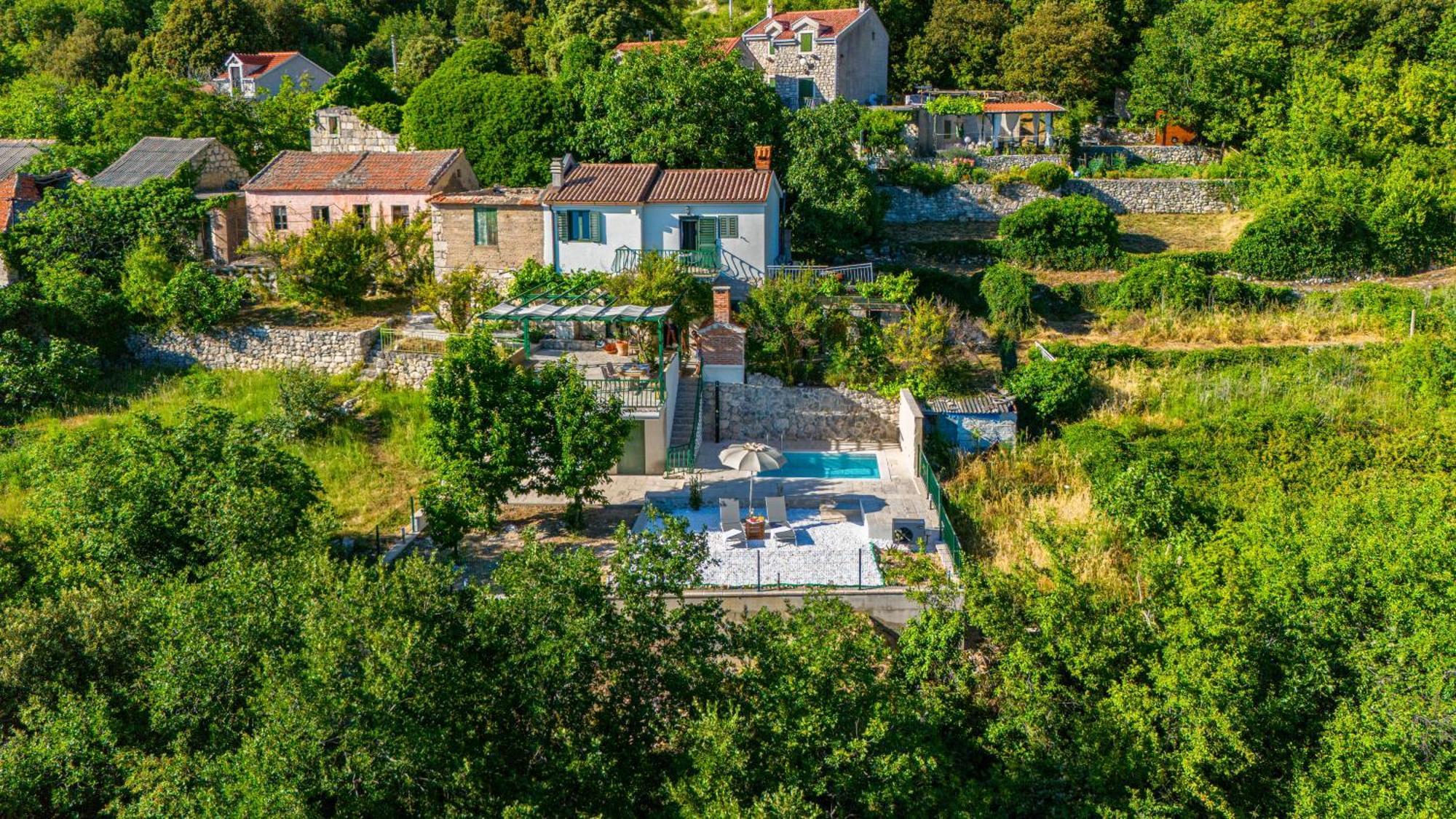 House Dida Mate - Cozy House In Nature With Heated Pool Tučepi Zewnętrze zdjęcie